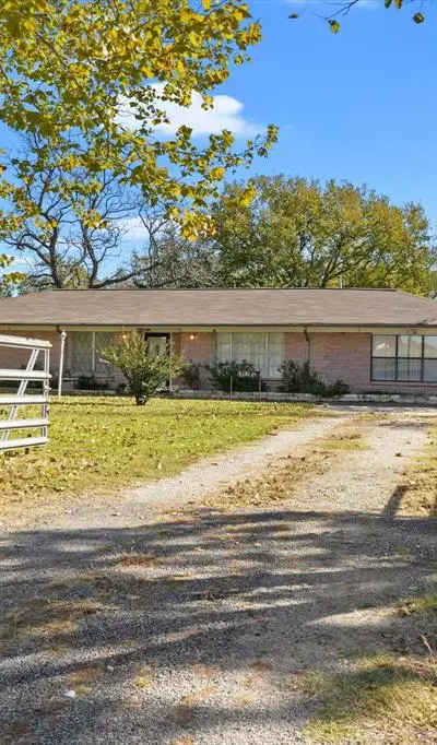 3751 Fm 903, Farmersville TX 75442