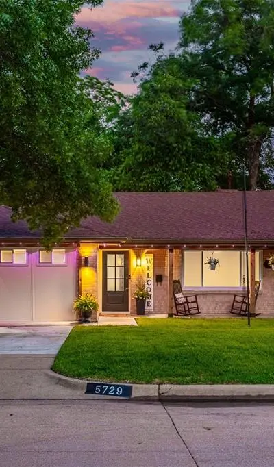 5729 Wedgmont Circle N, Fort Worth TX 76133