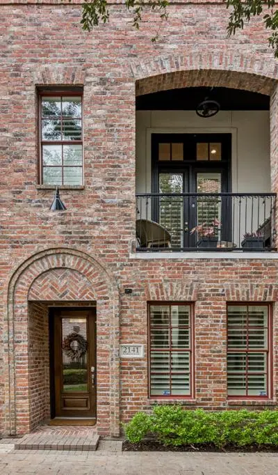 2141 Norlock Lane, Dallas TX 75201 - Photo 2
