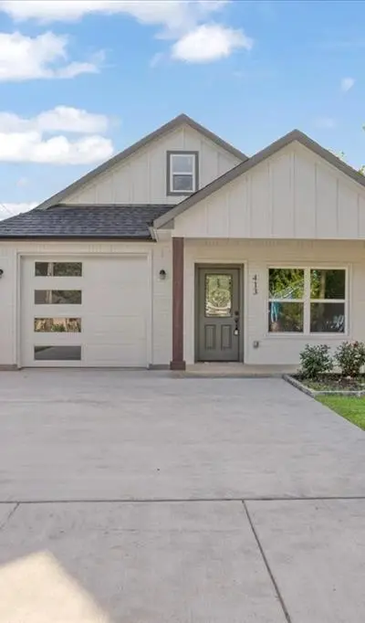 413 N Colbert Avenue, Sherman TX 75090