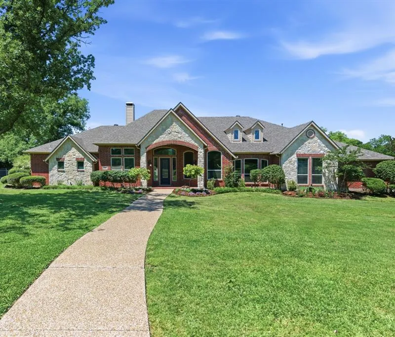 122 W Carruth Lane, Double Oak TX 75077