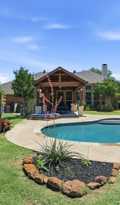 122 W Carruth Lane, Double Oak TX 75077 - Photo 4