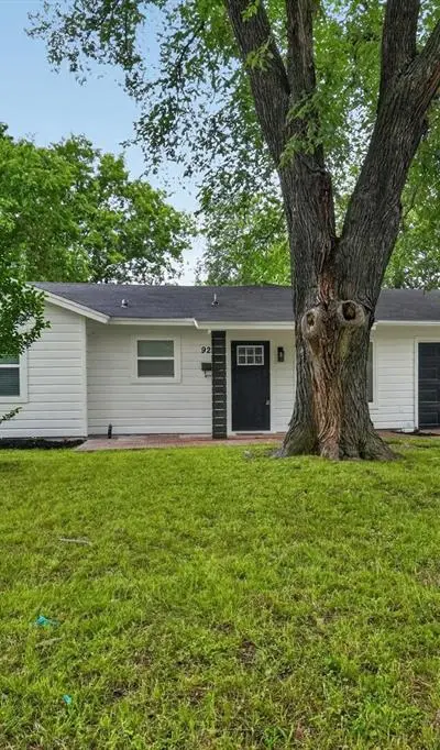 920 Tierra Drive, Mesquite TX 75149 - Photo 2