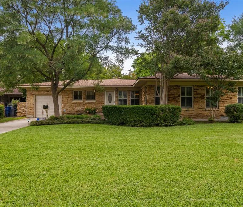 9823 Limerick Drive, Dallas TX 75218