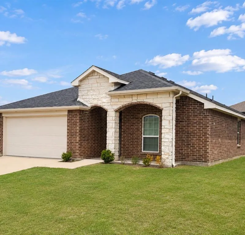 2012 Princeton Avenue, Farmersville TX 75442