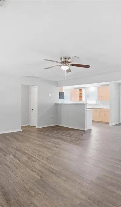 2926 N Prairie Creek Road, Dallas TX 75227 - Photo 3