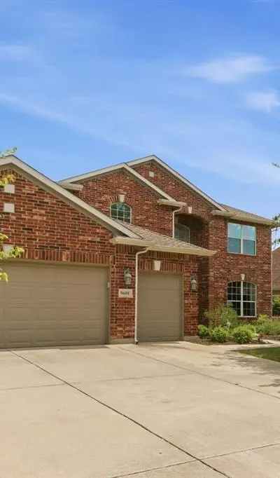 9601 Grandview Drive, Denton TX 76207 - Photo 3