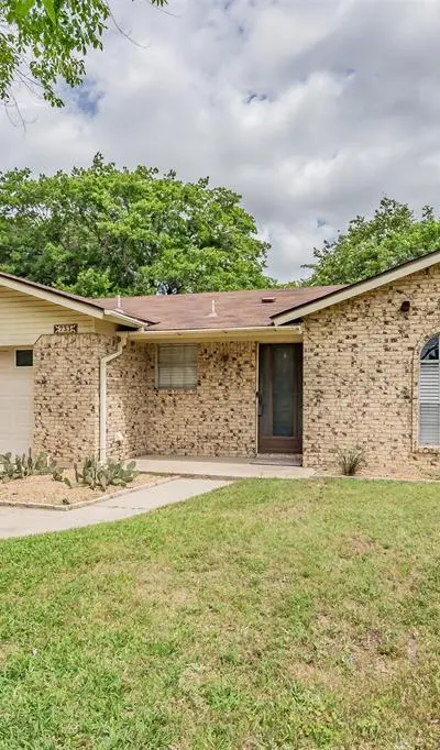 733 Bluebonnet Drive, Hurst TX 76053 - Photo 2