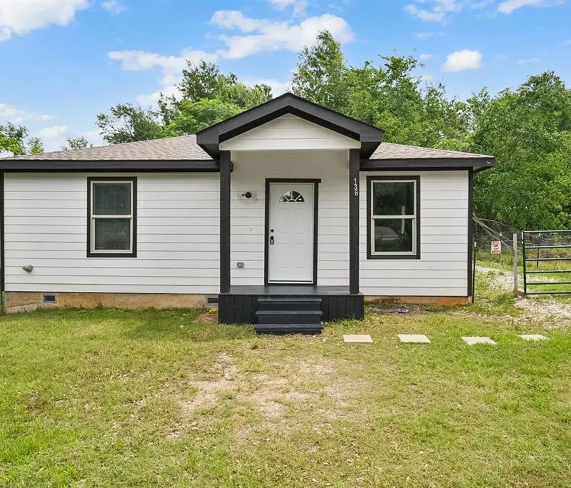 136 Erie Street, Mabank TX 75156