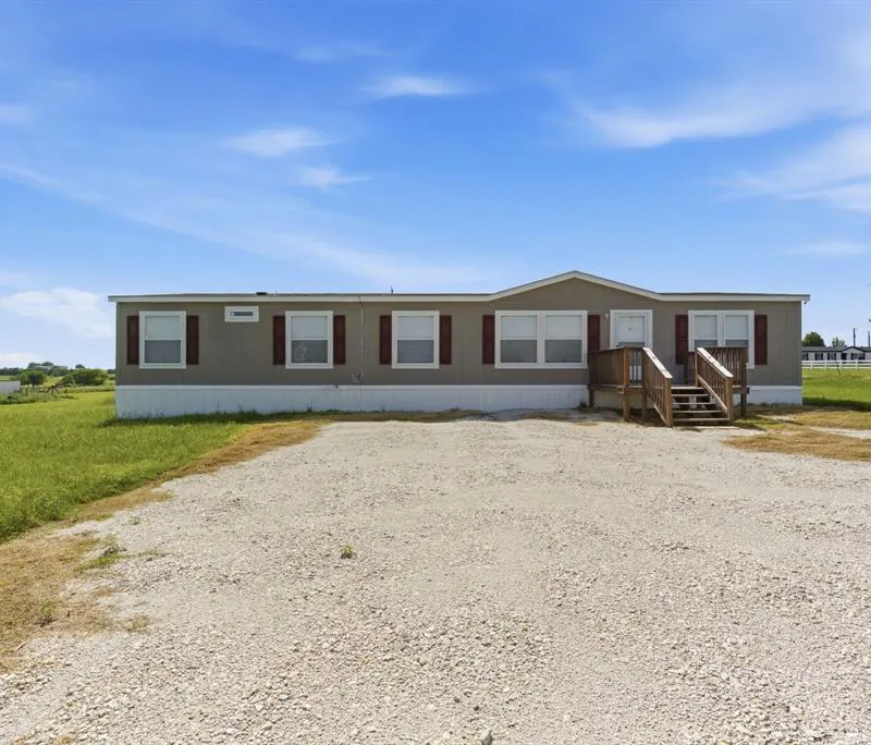 303 Mesa Ridge, Decatur TX 76234