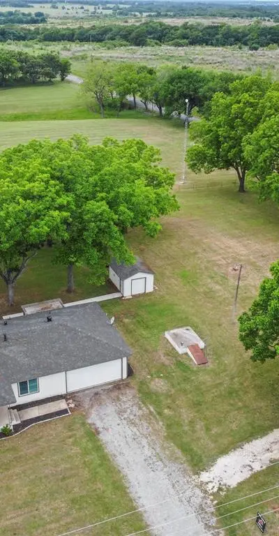 341 Reast Road, Whitesboro TX 76273 - Photo 2