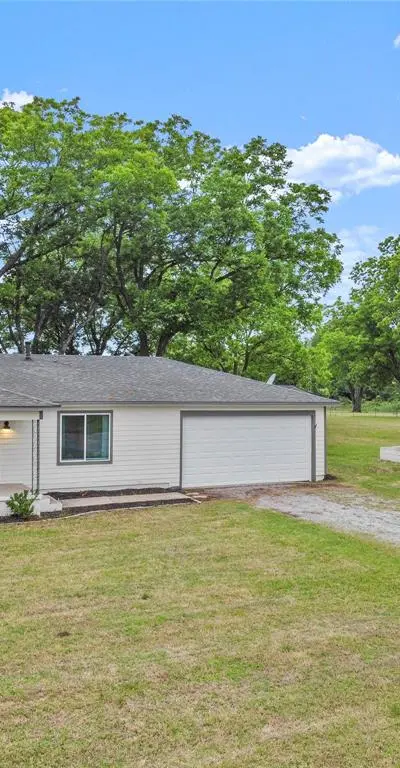 341 Reast Road, Whitesboro TX 76273 - Photo 3
