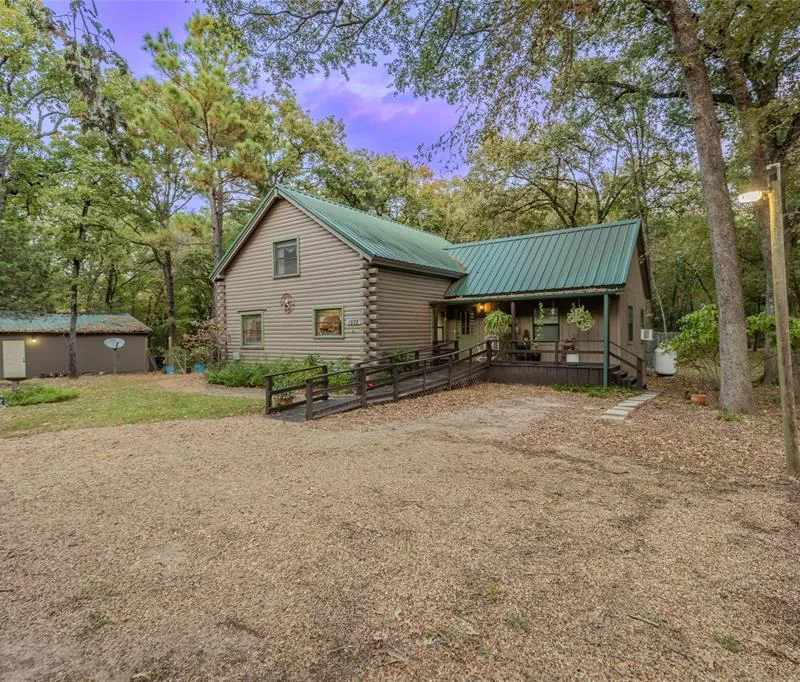 1508 Riverside Drive, Quinlan TX 75474