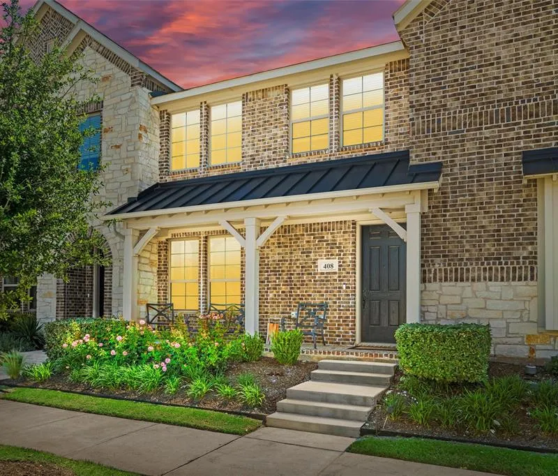 408 4th Street, Argyle TX 76226