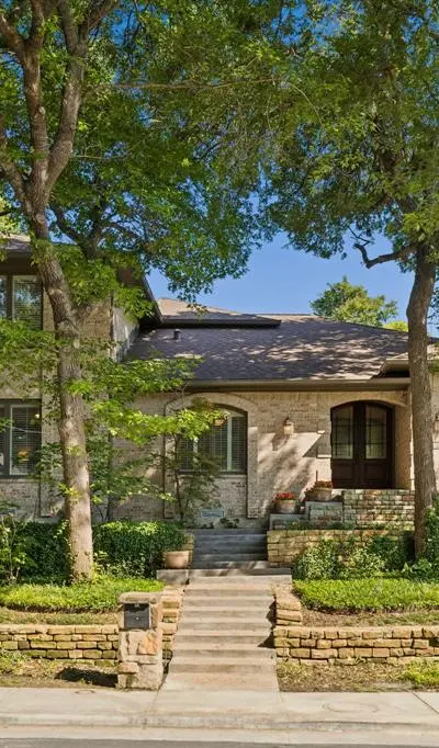 9206 Club Glen Drive, Dallas TX 75243 - Photo 2