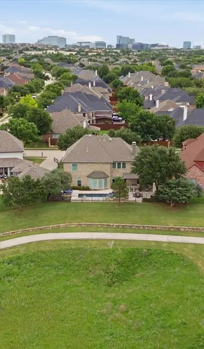 5121 Verdant Valley Drive, Frisco TX 75034 - Photo 2
