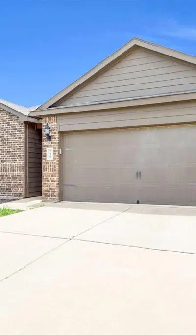 139 Alamo Way, Venus TX 76084 - Photo 2