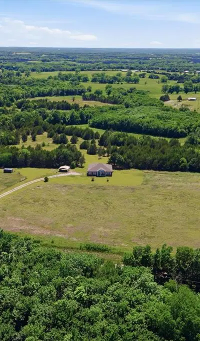 4764 S Fm 271, Bonham TX 75418