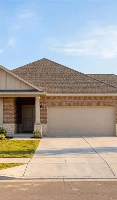 206 Briarwood Drive, Nevada TX 75173