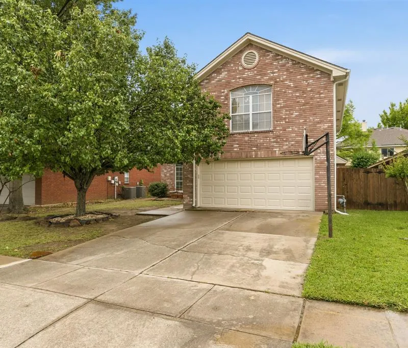 2134 Stoneridge Drive, Keller TX 76248
