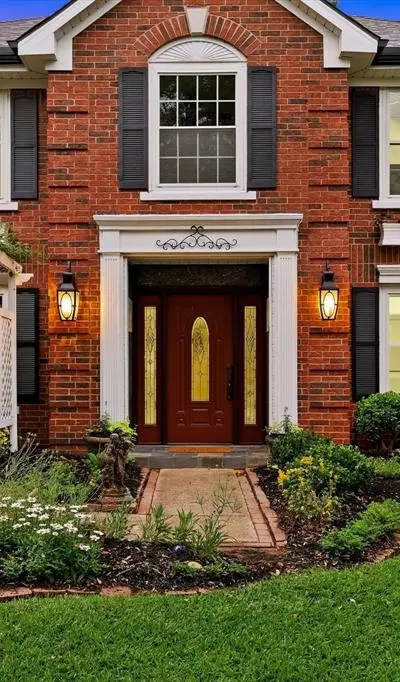 4169 Harvestwood Drive, Grapevine TX 76051 - Photo 2