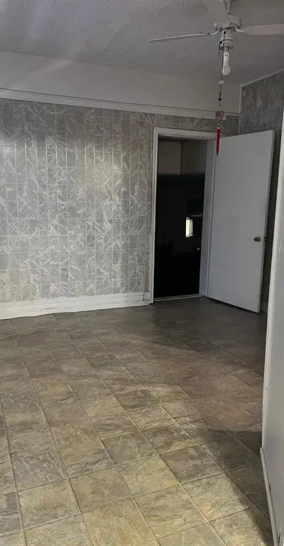 1122 McLean Avenue, Dallas TX 75211 - Photo 5