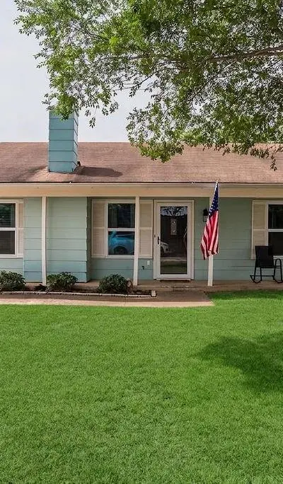 5918 Twin Willows Drive, Arlington TX 76017 - Photo 3