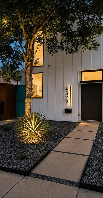 4322 Deere Street, Dallas TX 75204