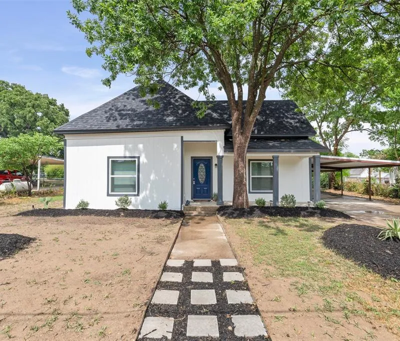 407 Pine Lane, Tolar TX 76476
