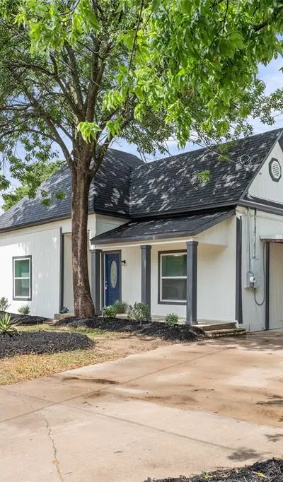 407 Pine Lane, Tolar TX 76476 - Photo 3
