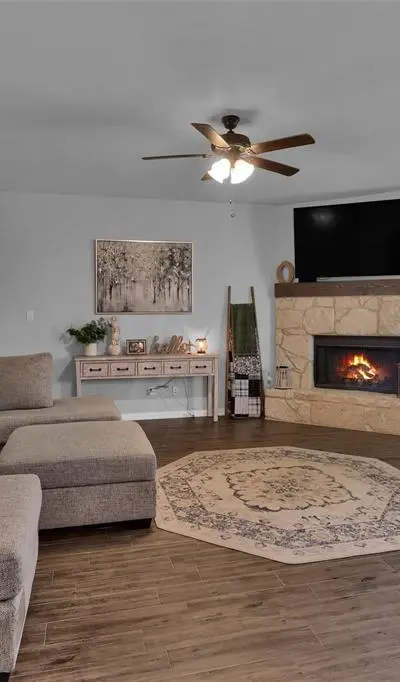 154 Chester Road, Springtown TX 76082 - Photo 5