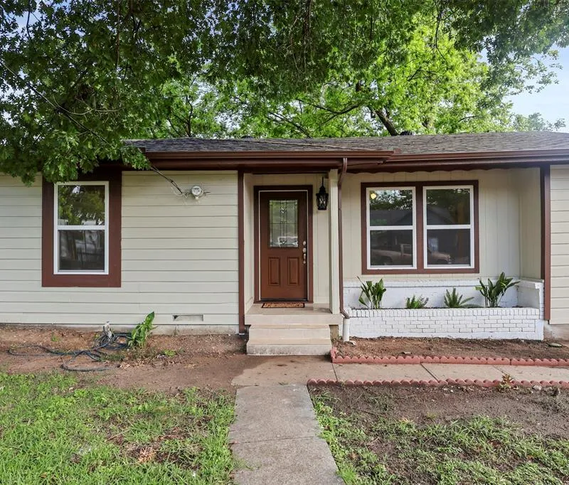 9532 Musgrave Drive, Dallas TX 75217