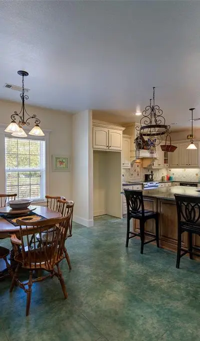 1211 W Fm 922, Valley View TX 76272 - Photo 5