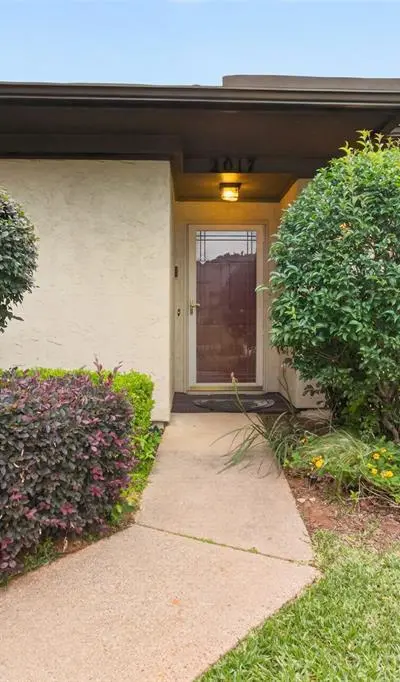 2017 Heatherbrook Drive, Grapevine TX 76051