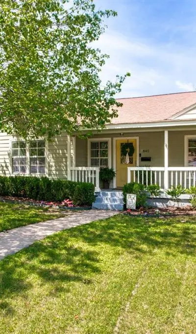 845 Springbrook Drive, Fort Worth TX 76107 - Photo 2