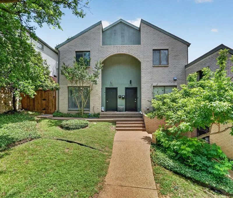 2613 Mccart Avenue # 2613, Fort Worth TX 76110