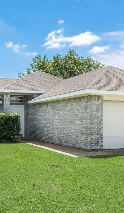 1415 S Medora Street, Terrell TX 75160