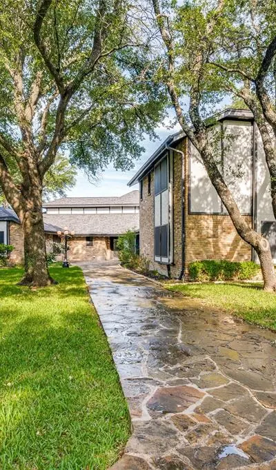 9 Stillwaters Drive, Heath TX 75032 - Photo 2