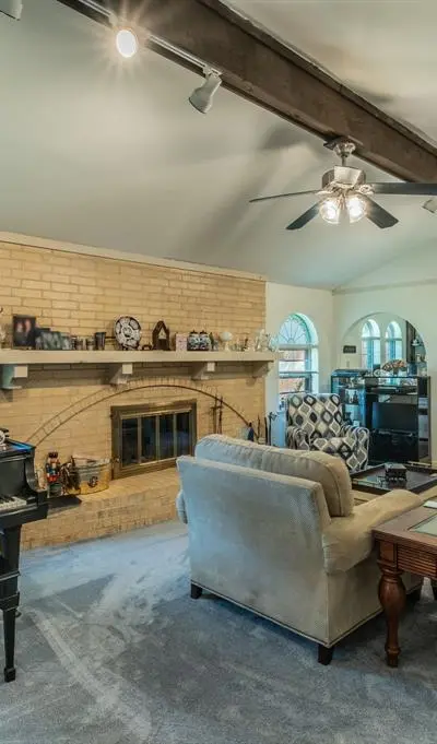 2221 Vanderbilt Court, Denton TX 76201 - Photo 2