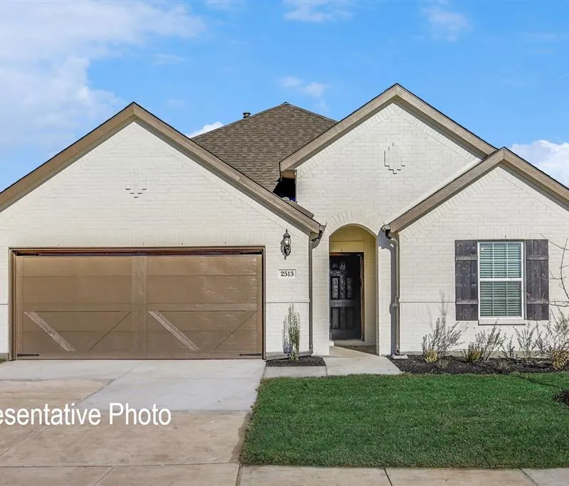 133 John Laurens Drive, Venus TX 76084