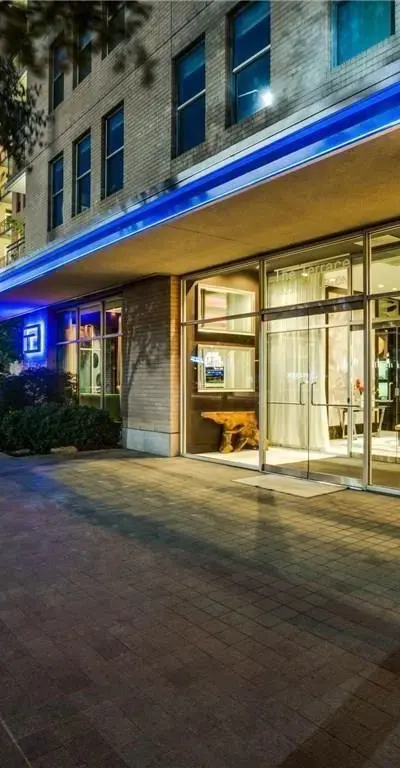 2323 N Houston Street # 204, Dallas TX 75219 - Photo 2