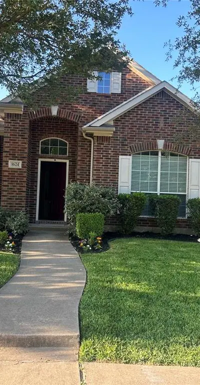 1624 Tanglerose Drive, DeSoto TX 75115