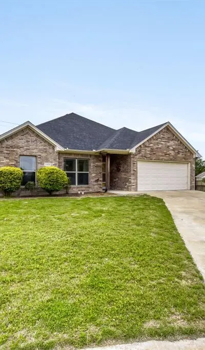 1604 Belle Plain Drive, Cleburne TX 76033