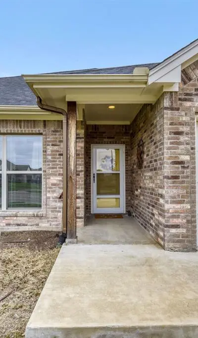 1604 Belle Plain Drive, Cleburne TX 76033 - Photo 3