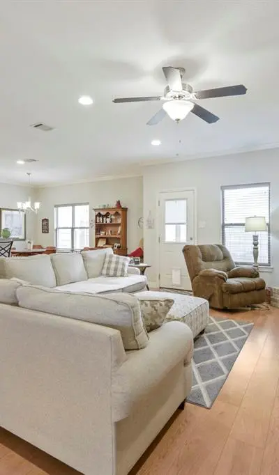 1604 Belle Plain Drive, Cleburne TX 76033 - Photo 5