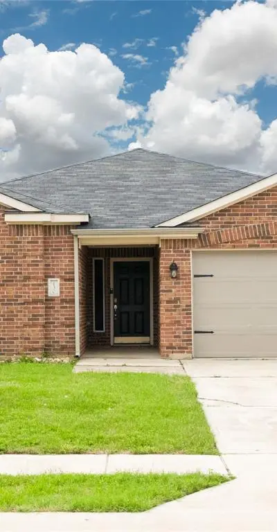 130 Kincaid Drive, Sanger TX 76266