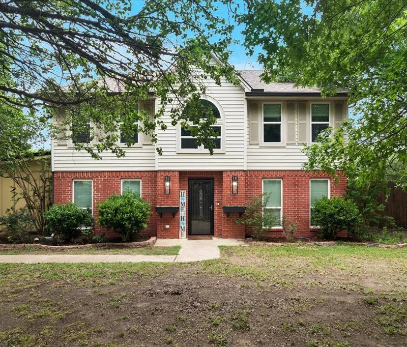 8912 S Hickory Road, Krum TX 76249