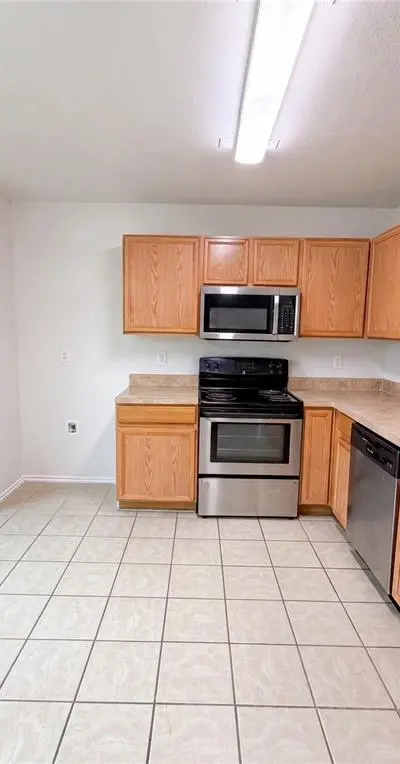 7434 Pineberry Road, Dallas TX 75249 - Photo 4