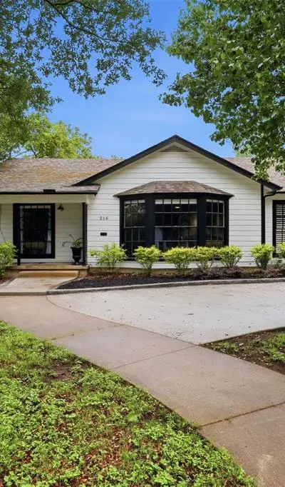 216 Sunset Drive, Cleburne TX 76033 - Photo 5