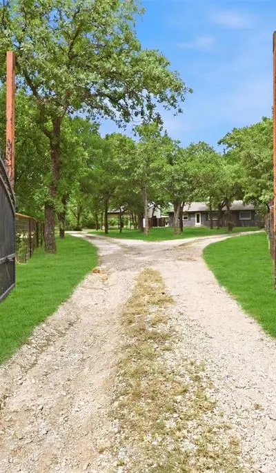 992 Fm 2210, Bridgeport TX 76426 - Photo 3
